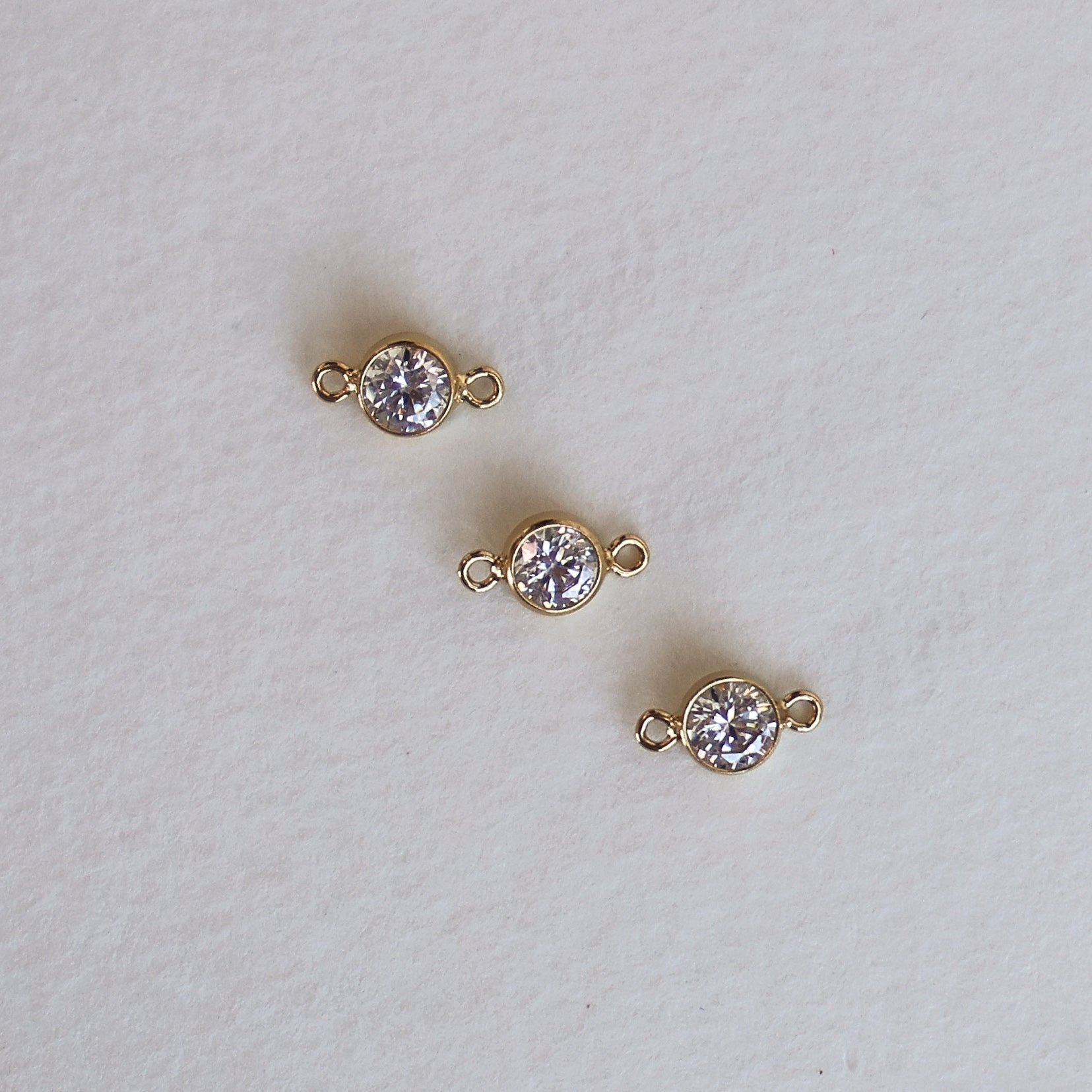 Clear CZ Connector 4mm - Set of 3