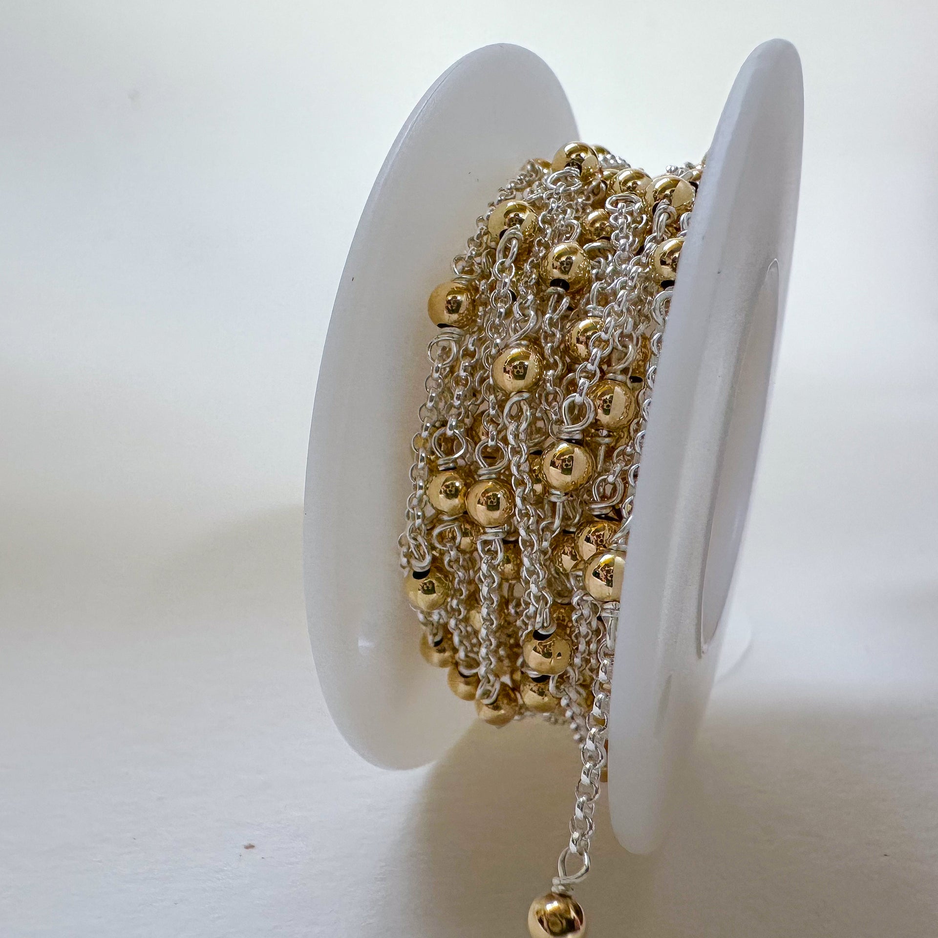 Two-tone Satellite Chain