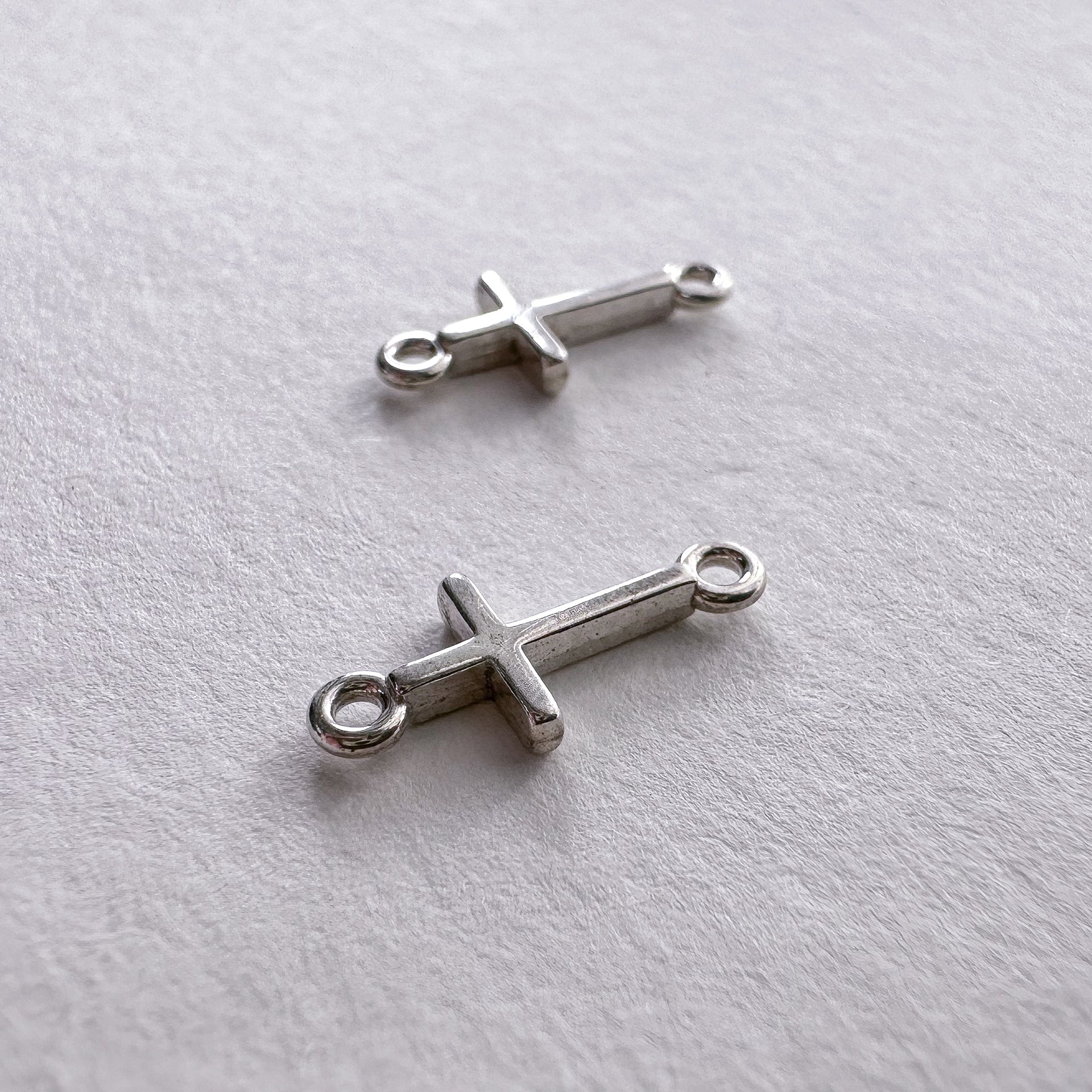 Cross Connector